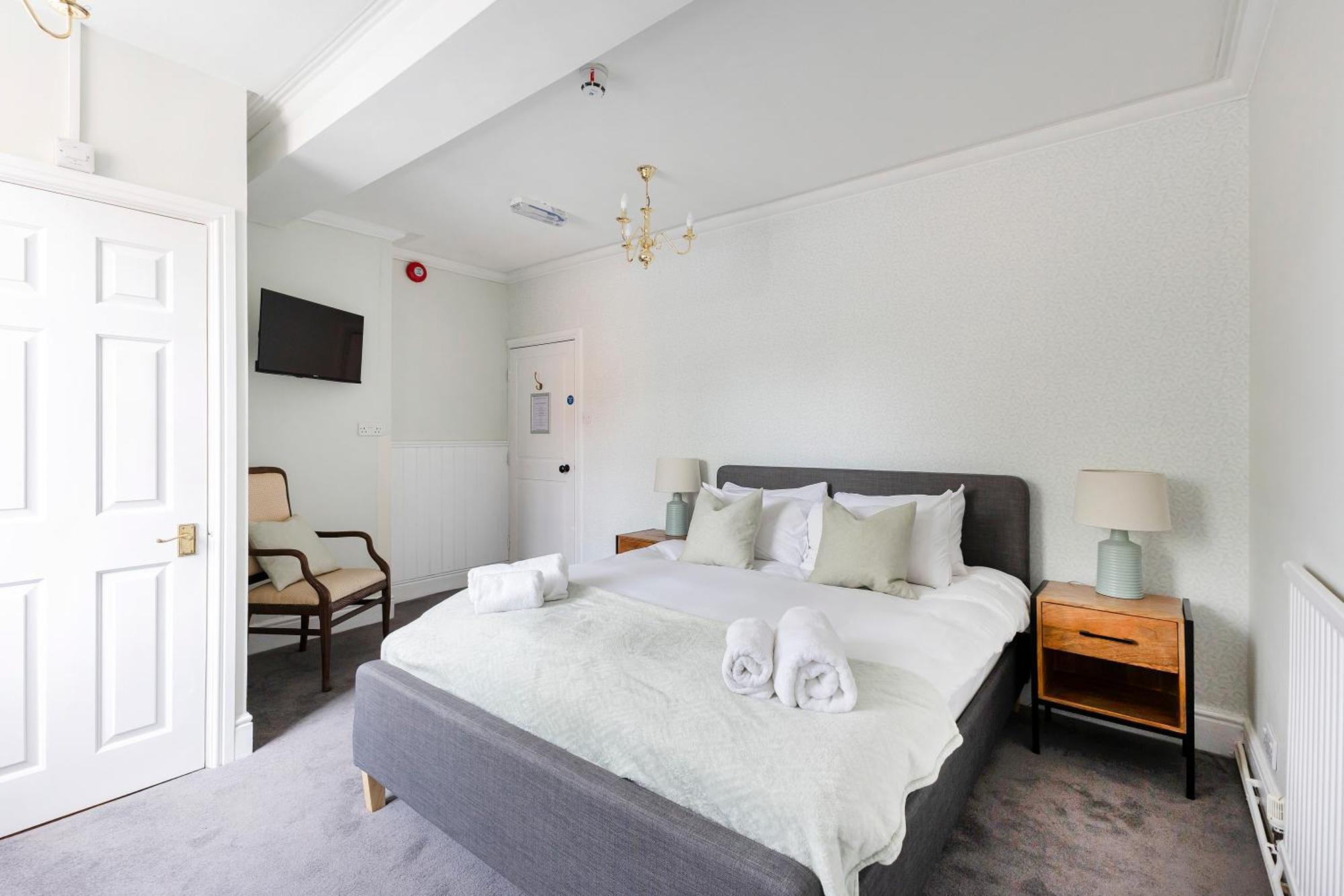 Hotel Oyo Blenheim House Etwall Esterno foto
