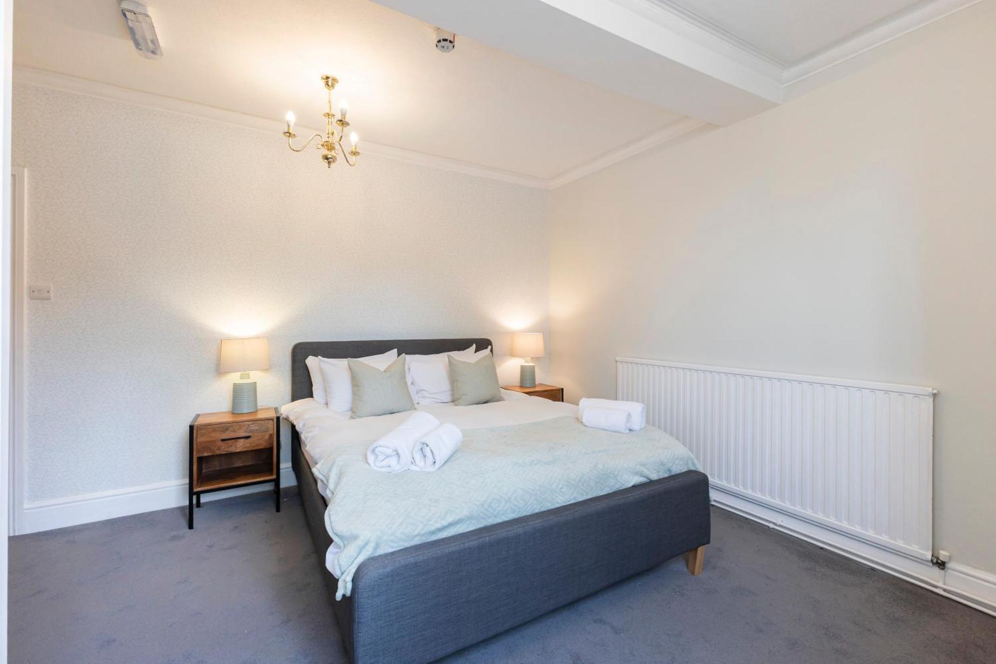 Hotel Oyo Blenheim House Etwall Esterno foto